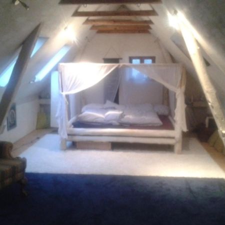 Grosse Hobbithoehle Mit Gemeinschaftsgarten Neustadt am Rubenberge Luaran gambar